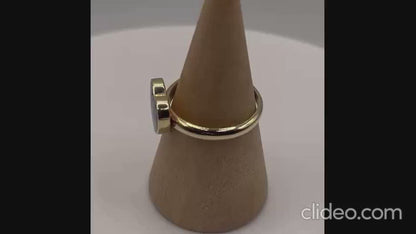 9ct gold heart memorial ring, Juliette, handcrafted in Lancashire, UK – by Keepsake Memorial Jewellery
