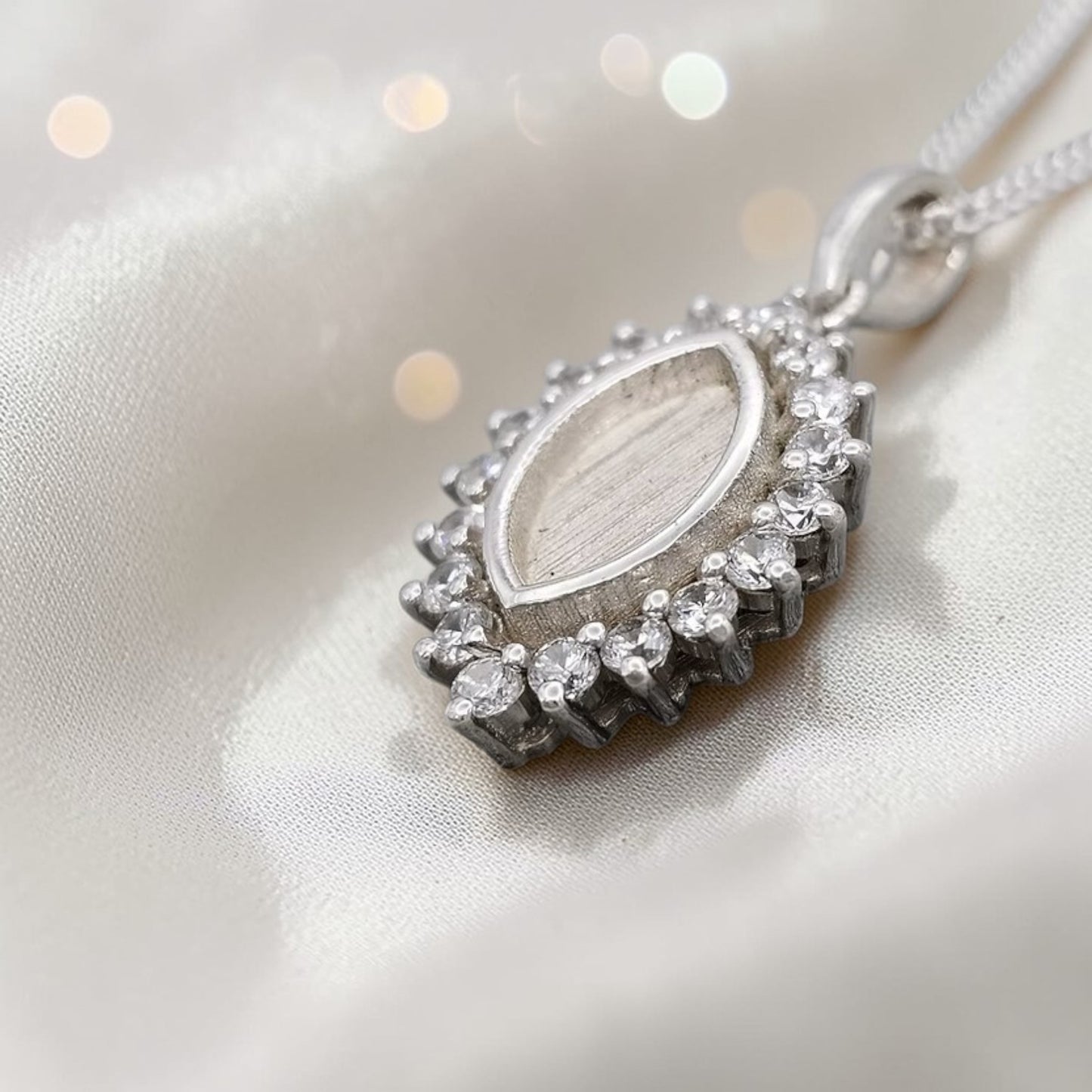 Keepsake Memorial Silver Ladies Ashes Pendant - Princess