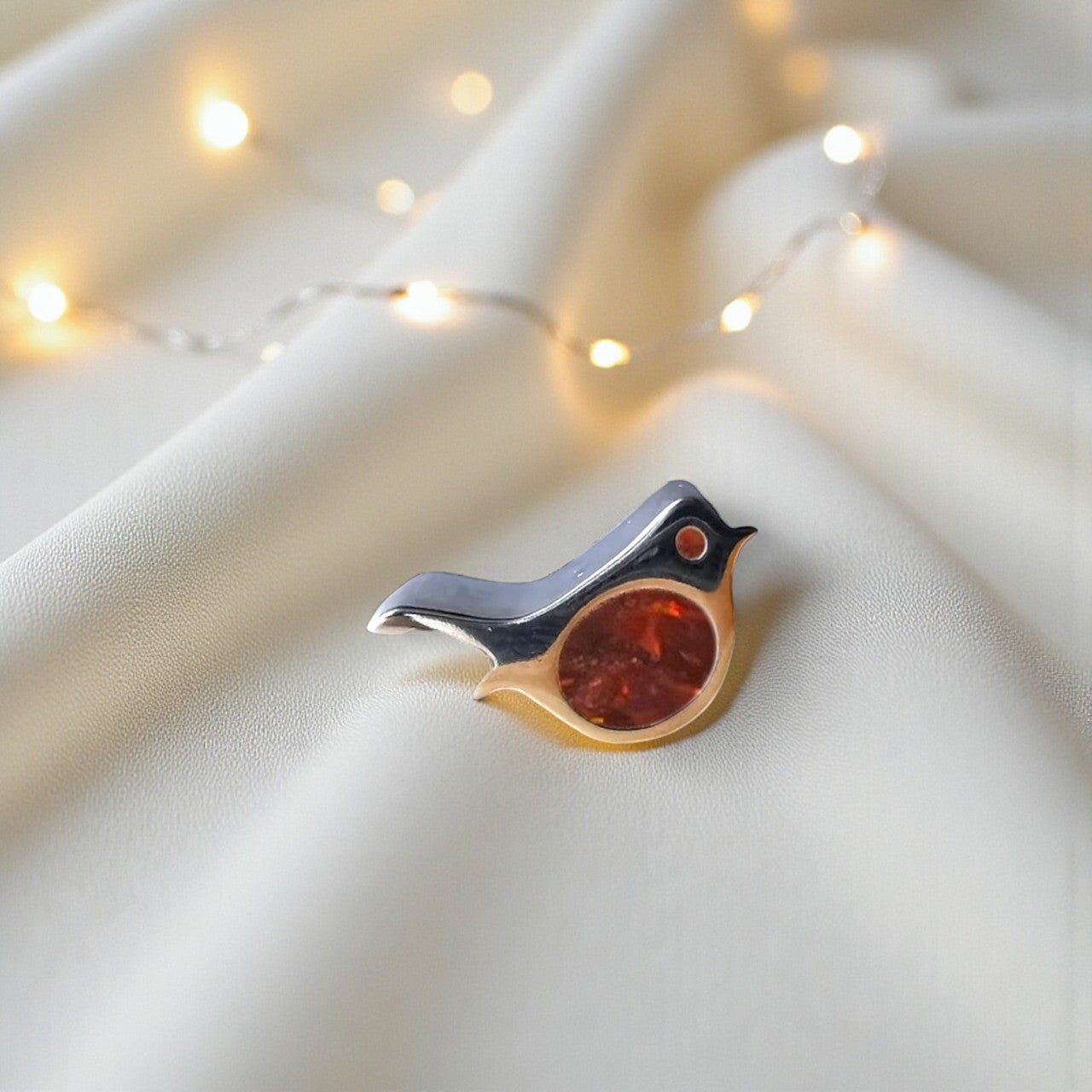 silver robin ashes charm, handcrafted in lancashire uk