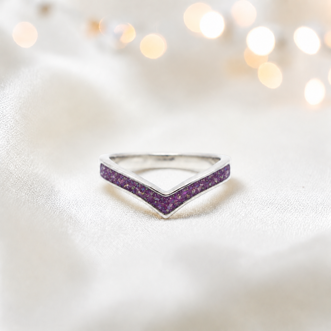 Rose Pink Ivy 9ct white gold wishbone ashes ring, handcrafted in Lancashire, UK – by Keepsake Memorial Jewellery