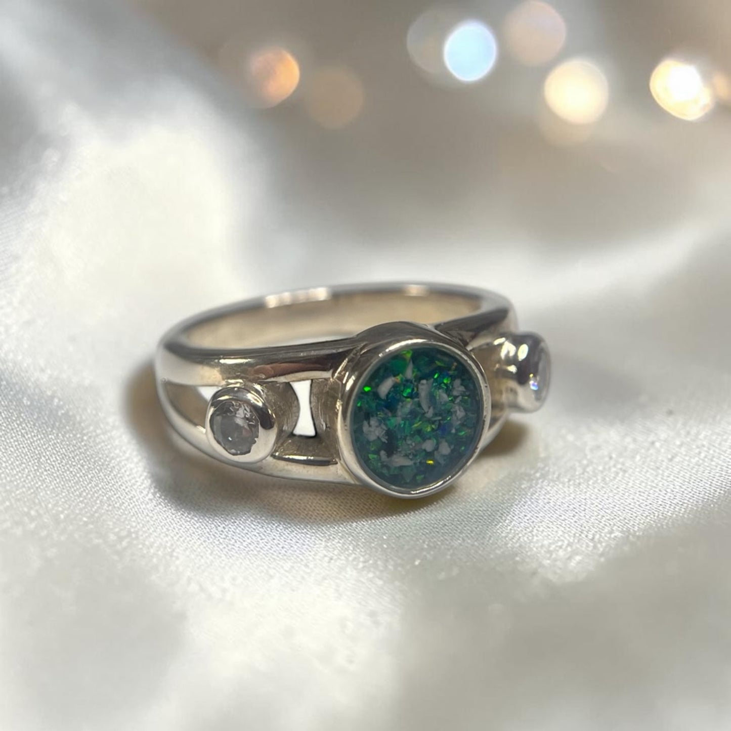 Ophelia Ring — silver chunky round ashes memorial ring, handcrafted in the UK