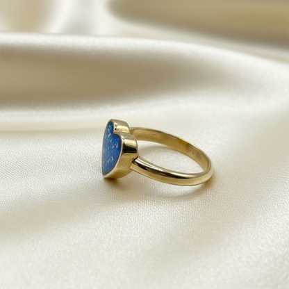 9ct gold heart memorial ring, Juliette, handcrafted in Lancashire, UK – by Keepsake Memorial Jewellery