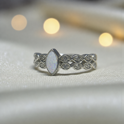 silver serenata memorial ring, handcrafted in uk