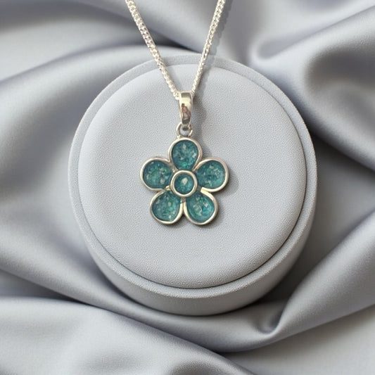 Silver forget me not keepsake pendant, handcrafted in Lancashire, UK