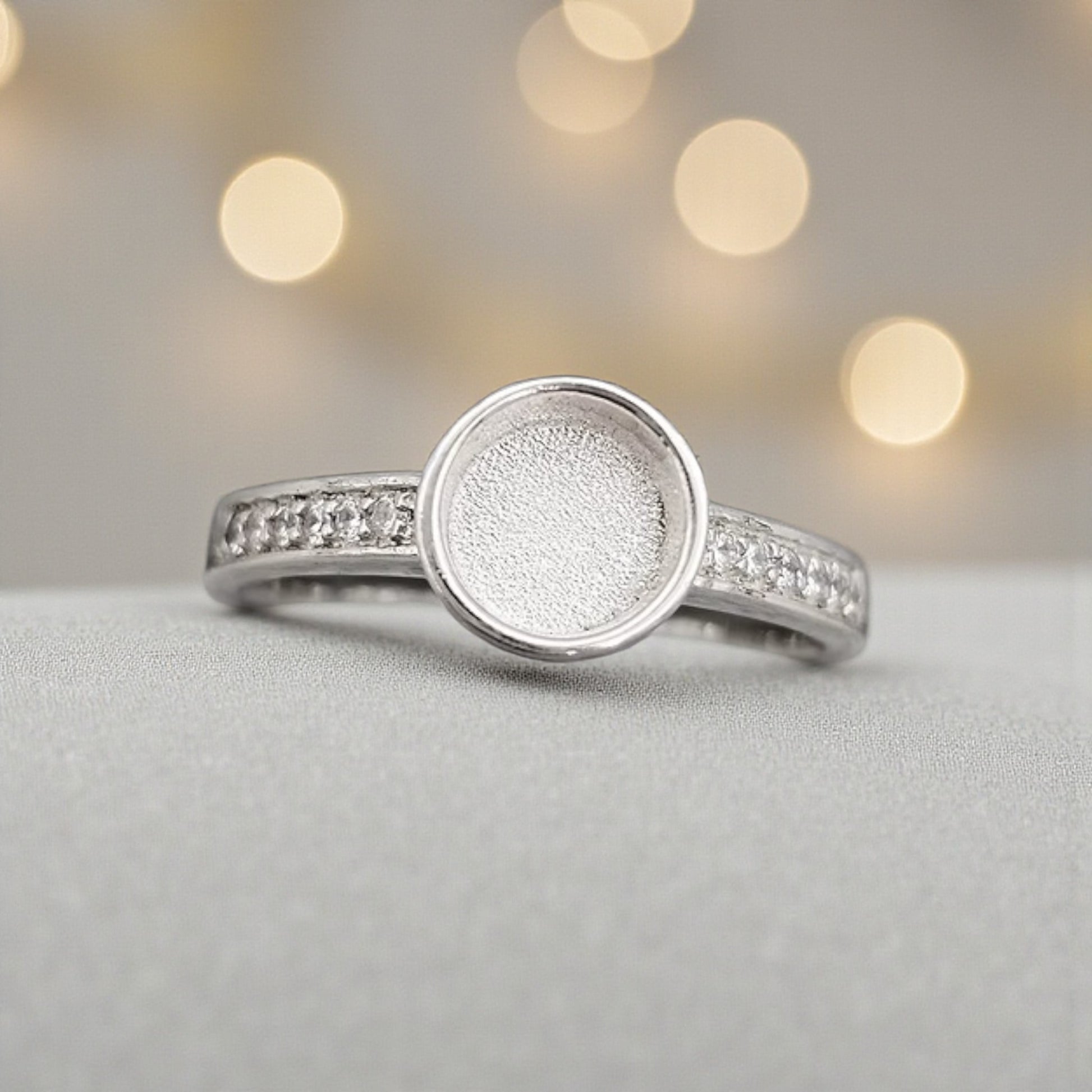 Silver Whisper Ring — silver ashes memorial ring, handcrafted in Lancashire, UK