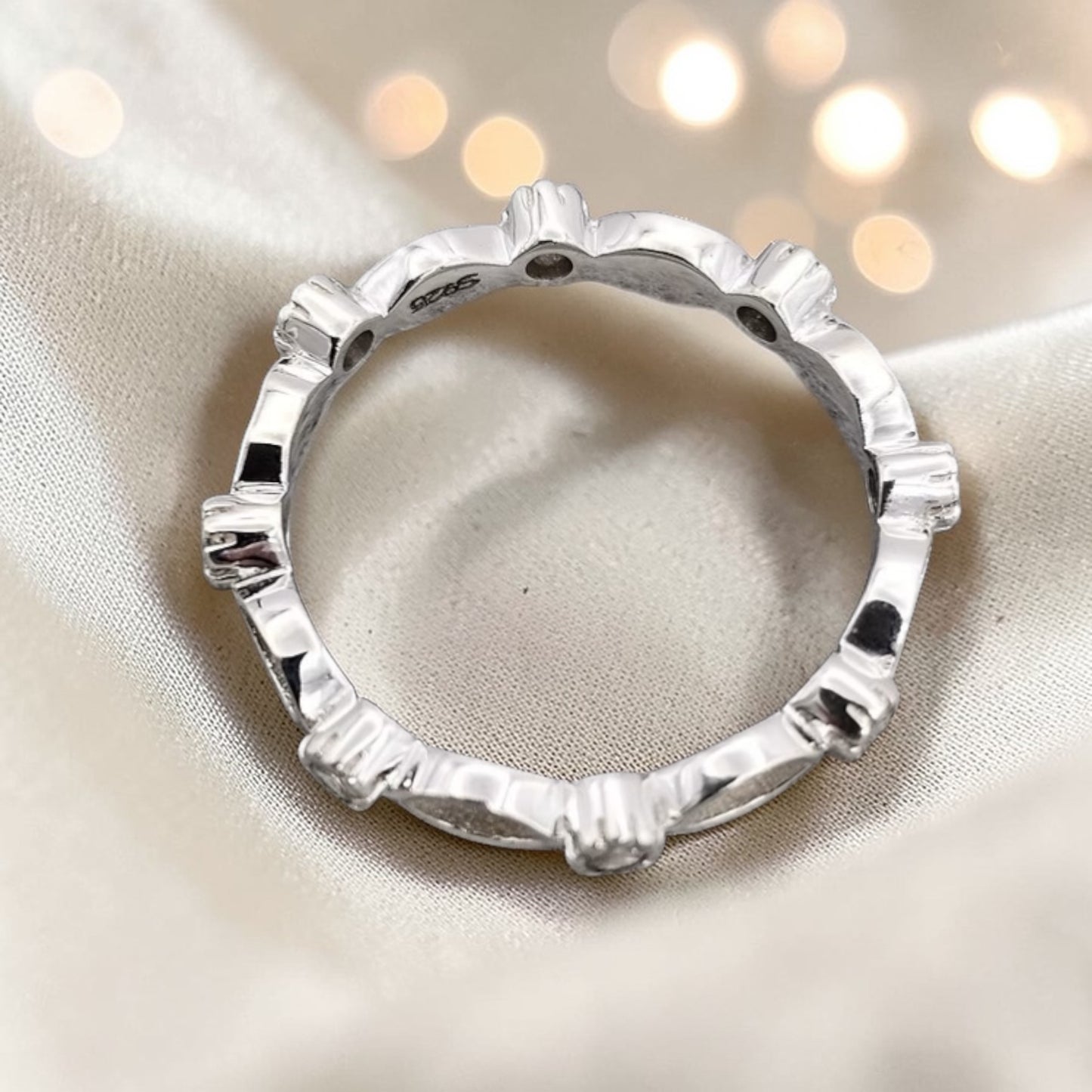 Liora Band — silver full band ashes memorial ring, handcrafted in the UK