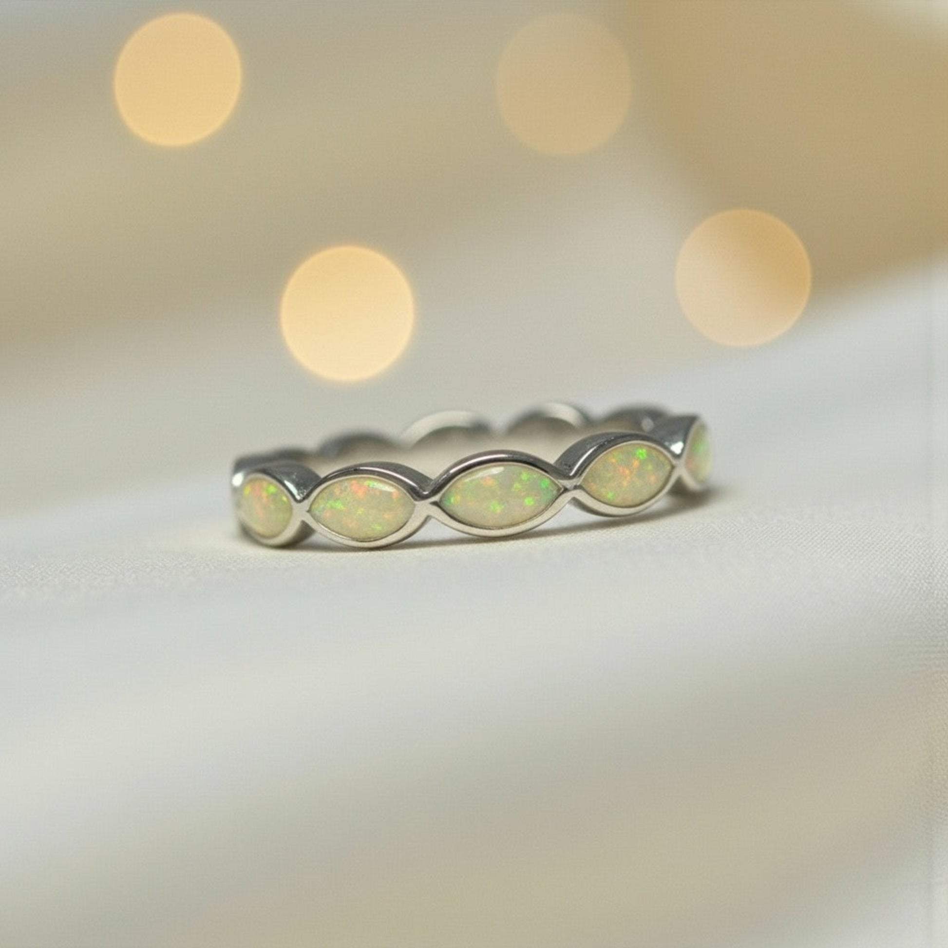 Amara Band — silver full band keepsake memorial ring, handcrafted in Lancashire, UK