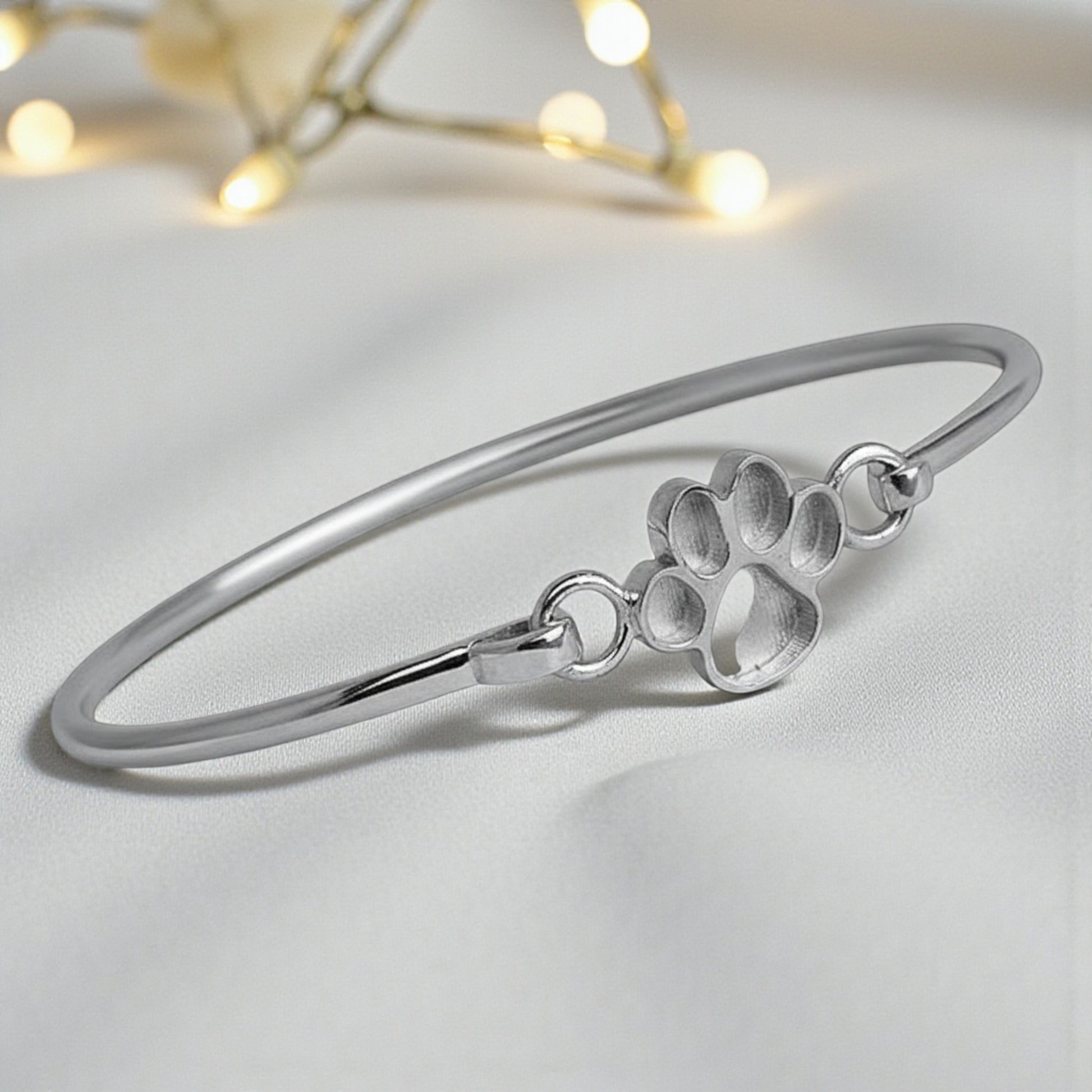 silver keepsake paw bangle, handcrafted in lancashire