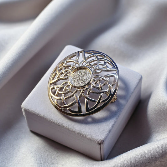 Silver round Celtic memorial brooch, handcrafted in Lancashire, UK