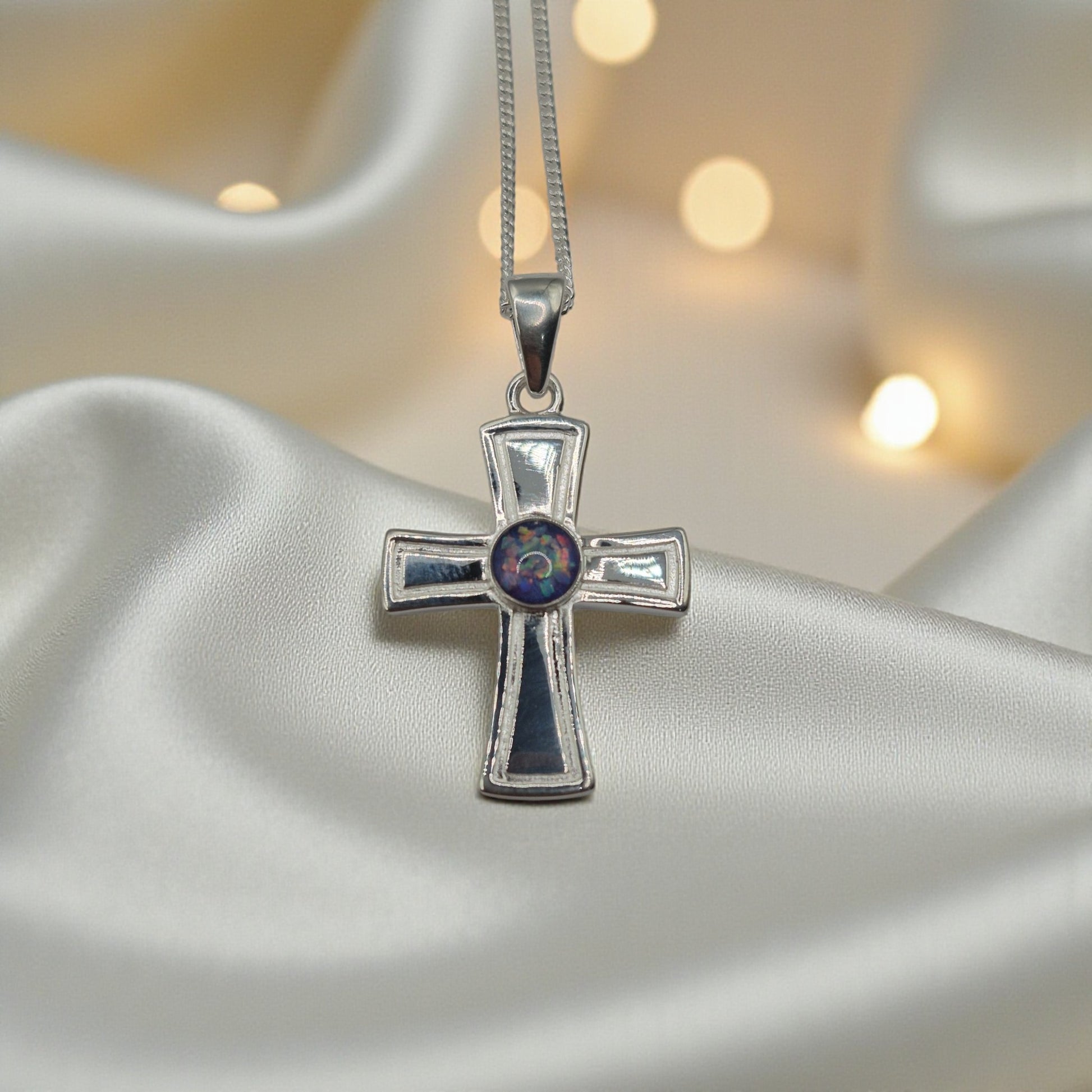 silver memorial cross, handcrafted in lancashire, uk
