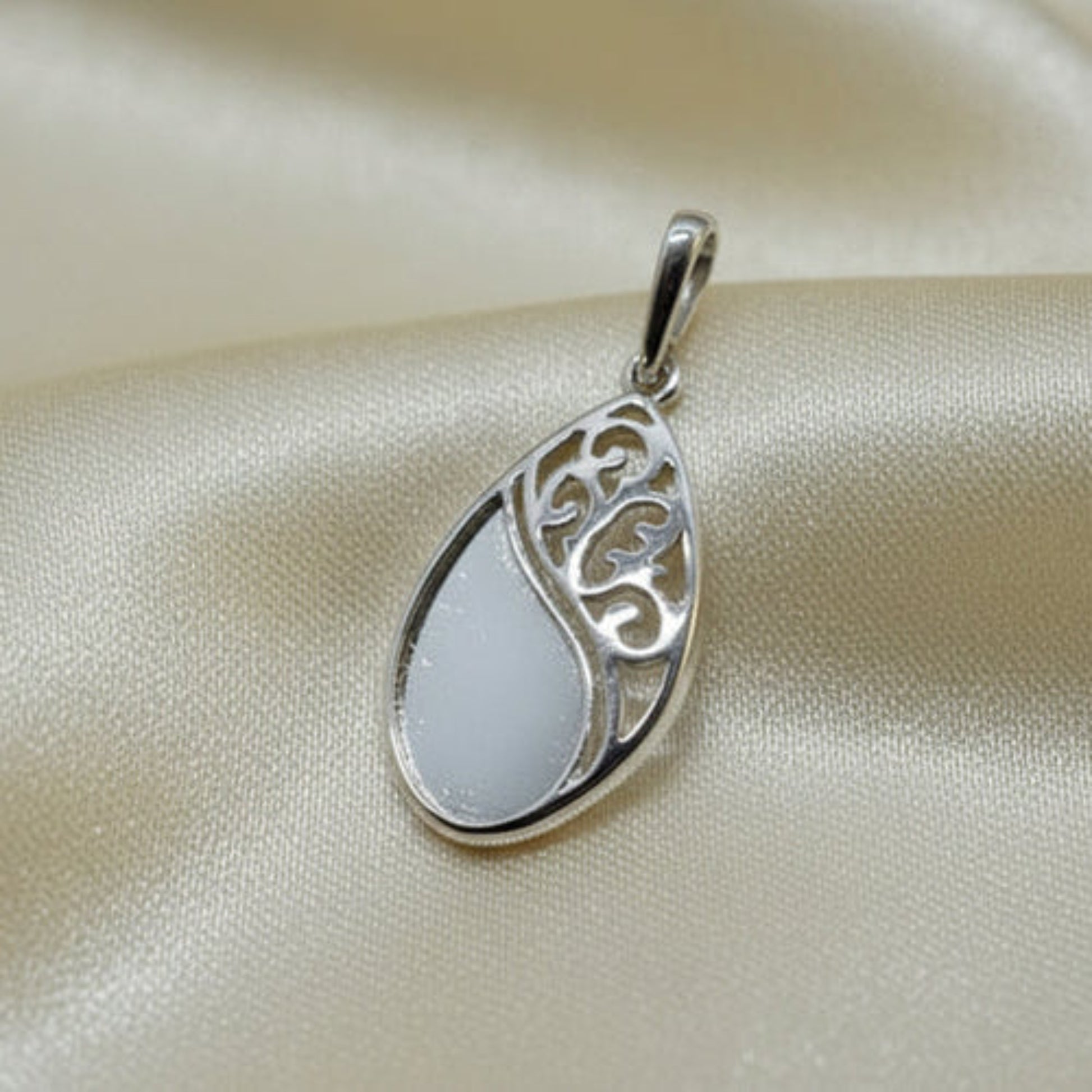 silver ashes memorial pendant, handcrafted in uk