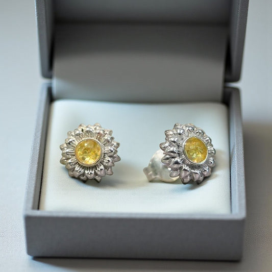 Silver sunflower ashes jewellery, handcrafted in Lancashire, UK