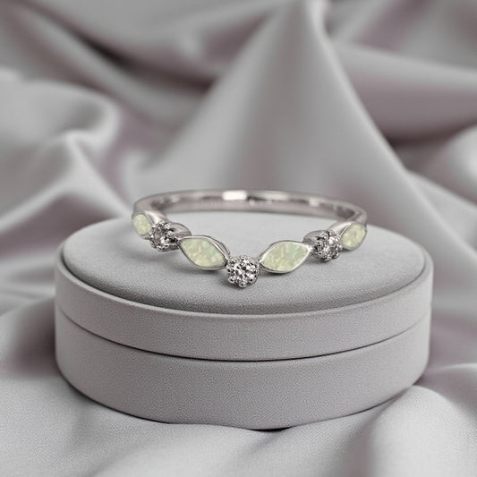 Silver wishbone memorial ring, handcrafted in Lancashire, UK