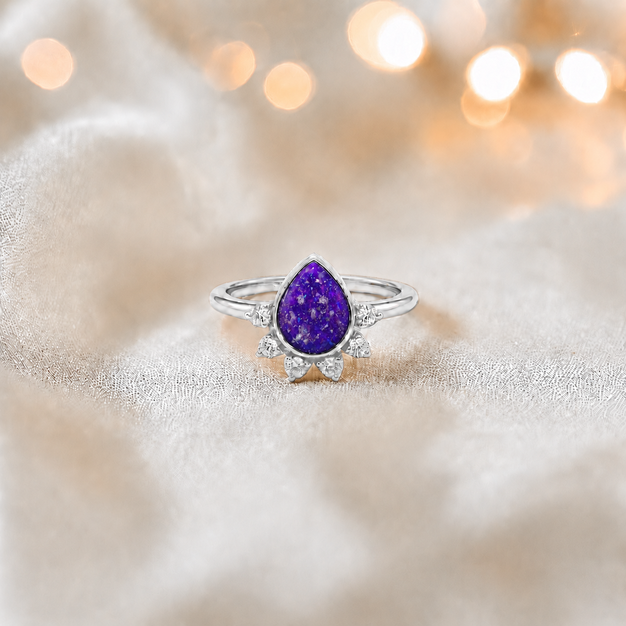 Keepsake Memorial Silver Eternelle Ashes Ring in Sleepy Lavender  - Handcrafted in the UK