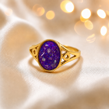 Sleepy Lavender Margot 9ct gold signet memorial ring, handcrafted in Lancashire, UK – by Keepsake Memorial Jewellery