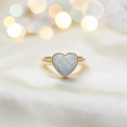 White Snow 9ct gold heart memorial ring, Juliette, handcrafted in Lancashire, UK – by Keepsake Memorial Jewellery