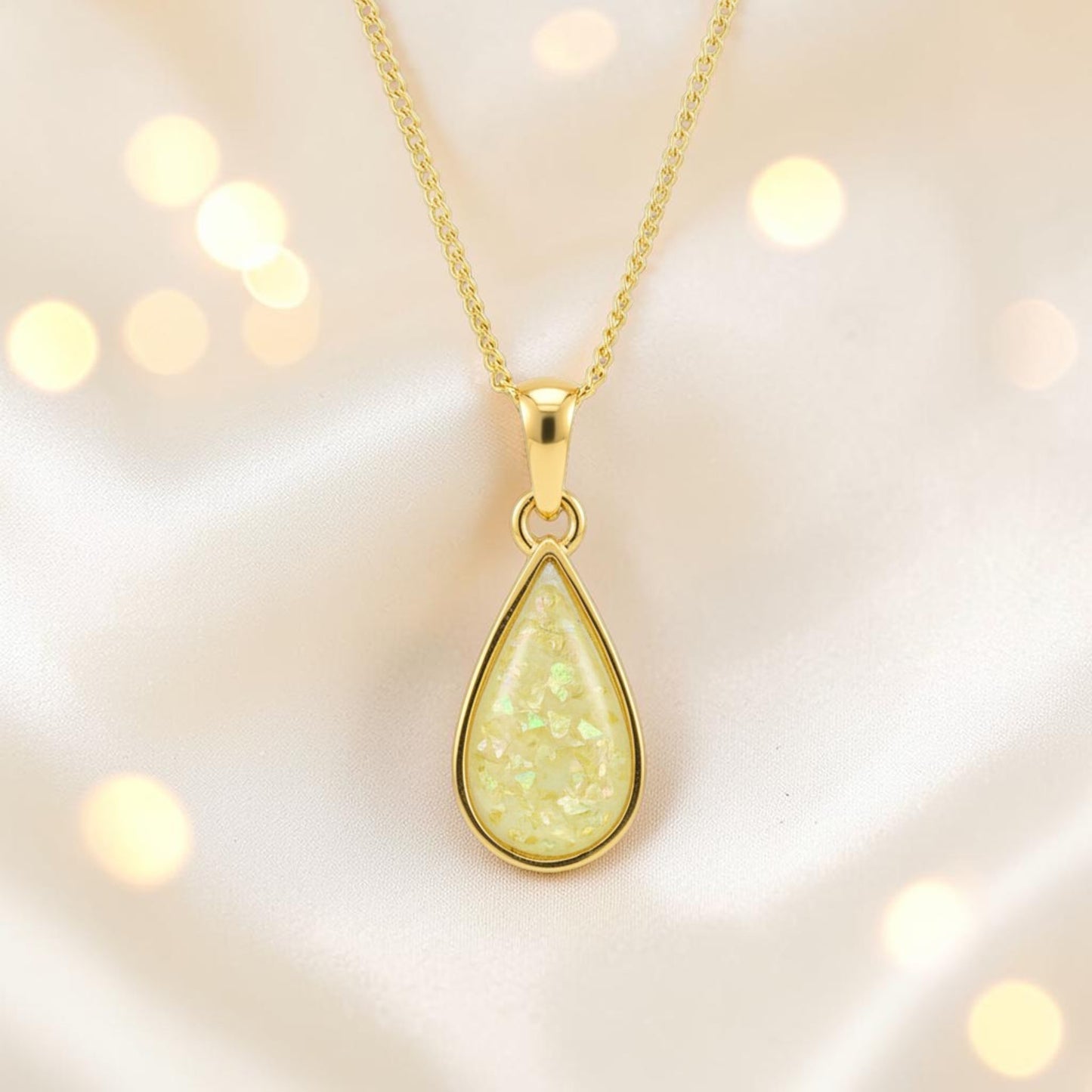 9ct gold teardrop pendant, handcrafted in lancashire, uk