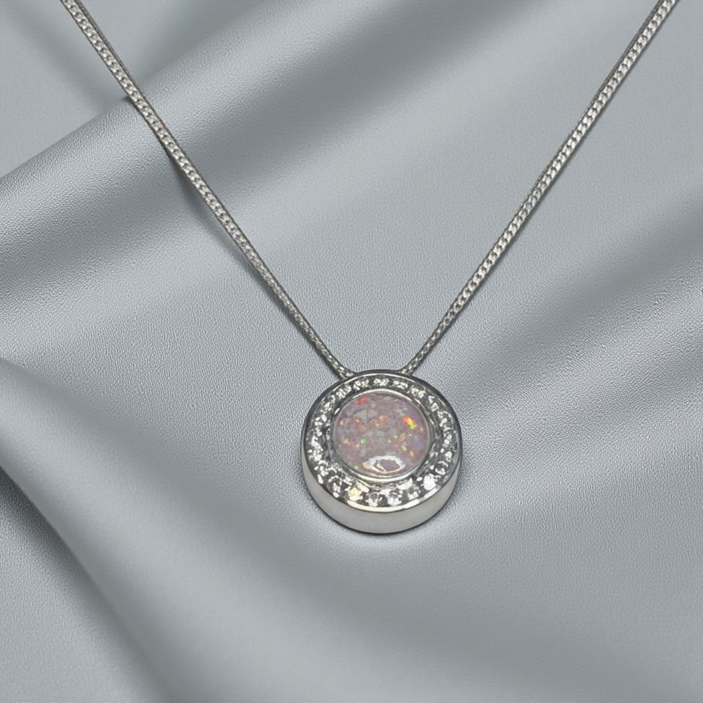 Alderan Pendant