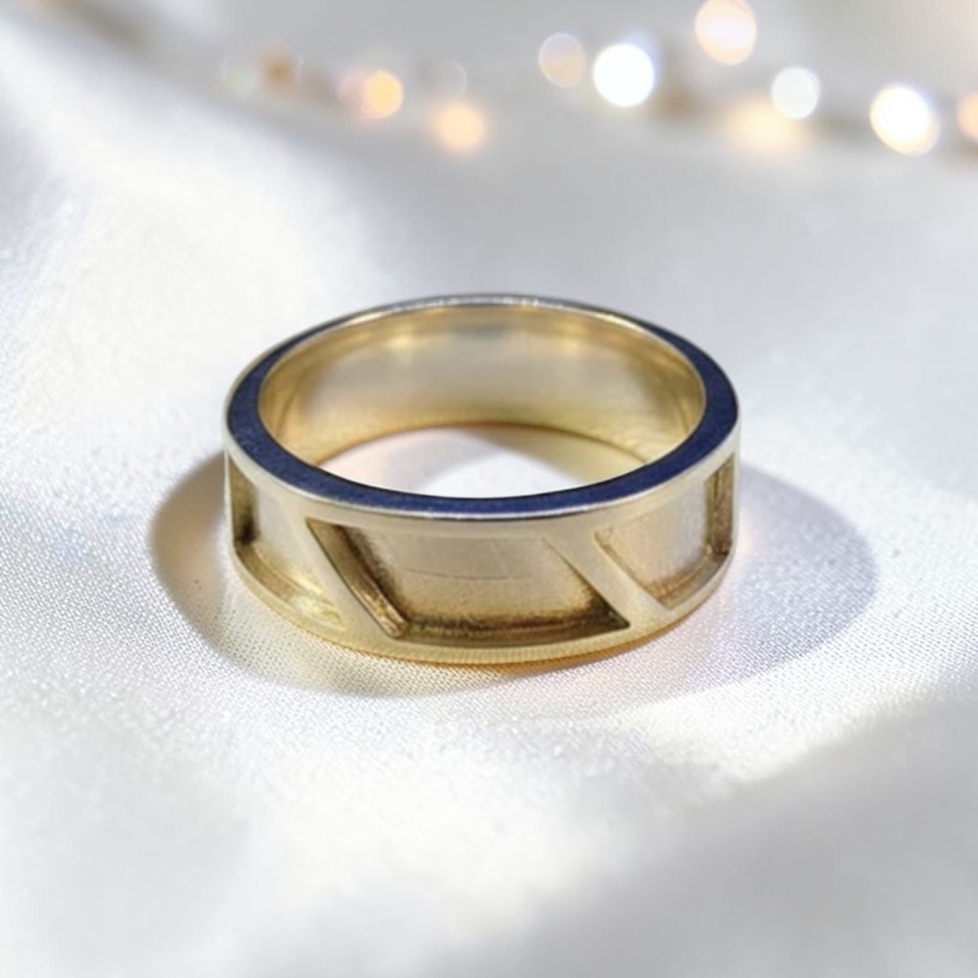 triple setting mens keepsake ring, handcrafted in uk